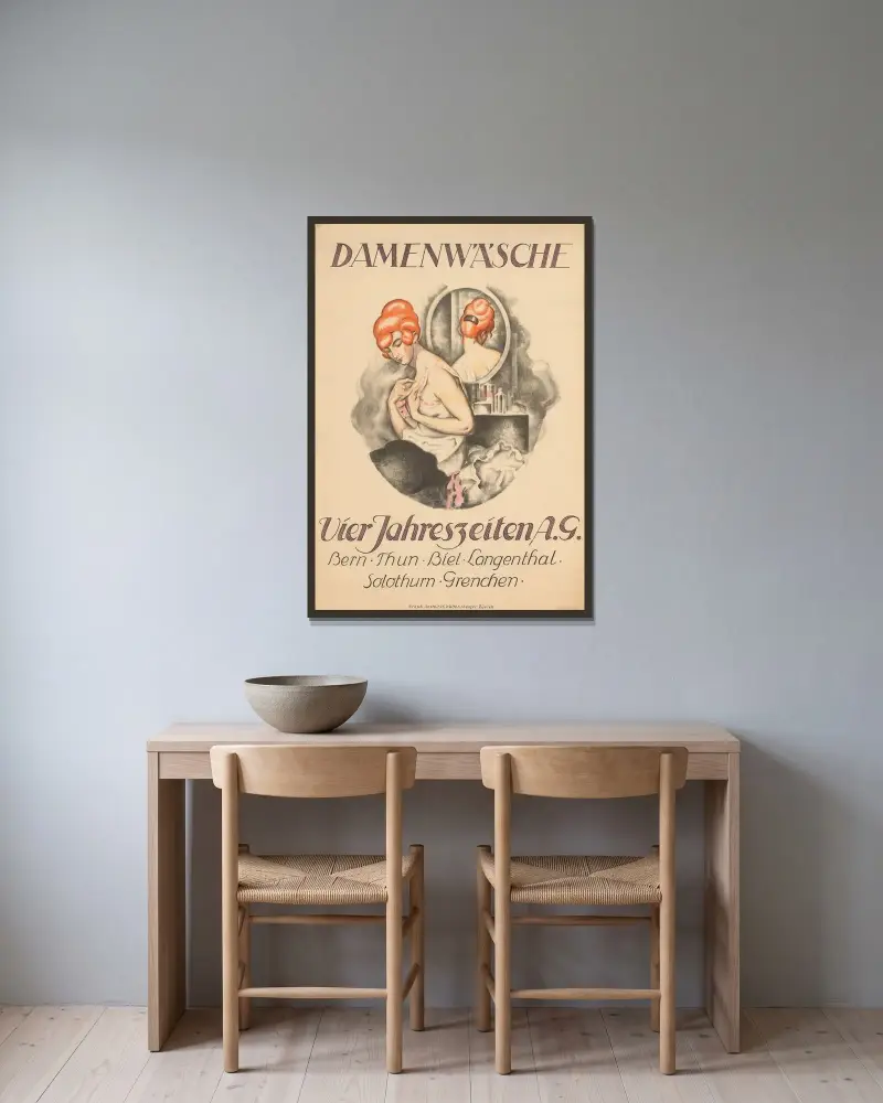Damenwäsche – Vier Jahreszeiten A.G. av Burkhard Mangold inramad på en vägg