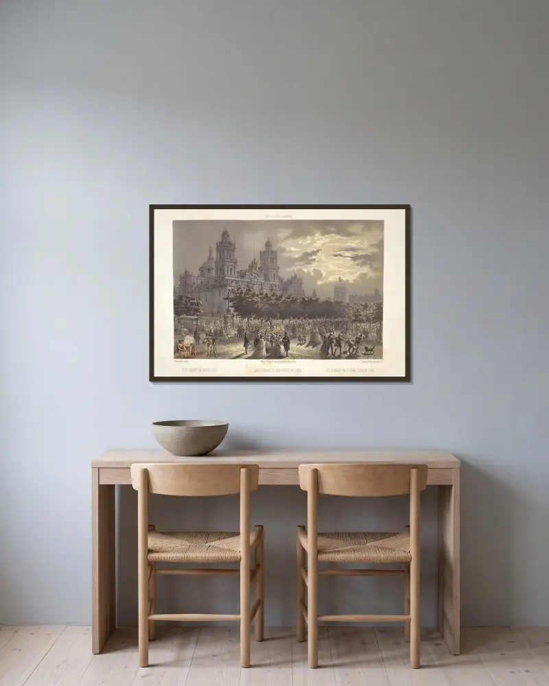 Die Ketten im Mondlicht von C. Castro gerahmt an einer Wand