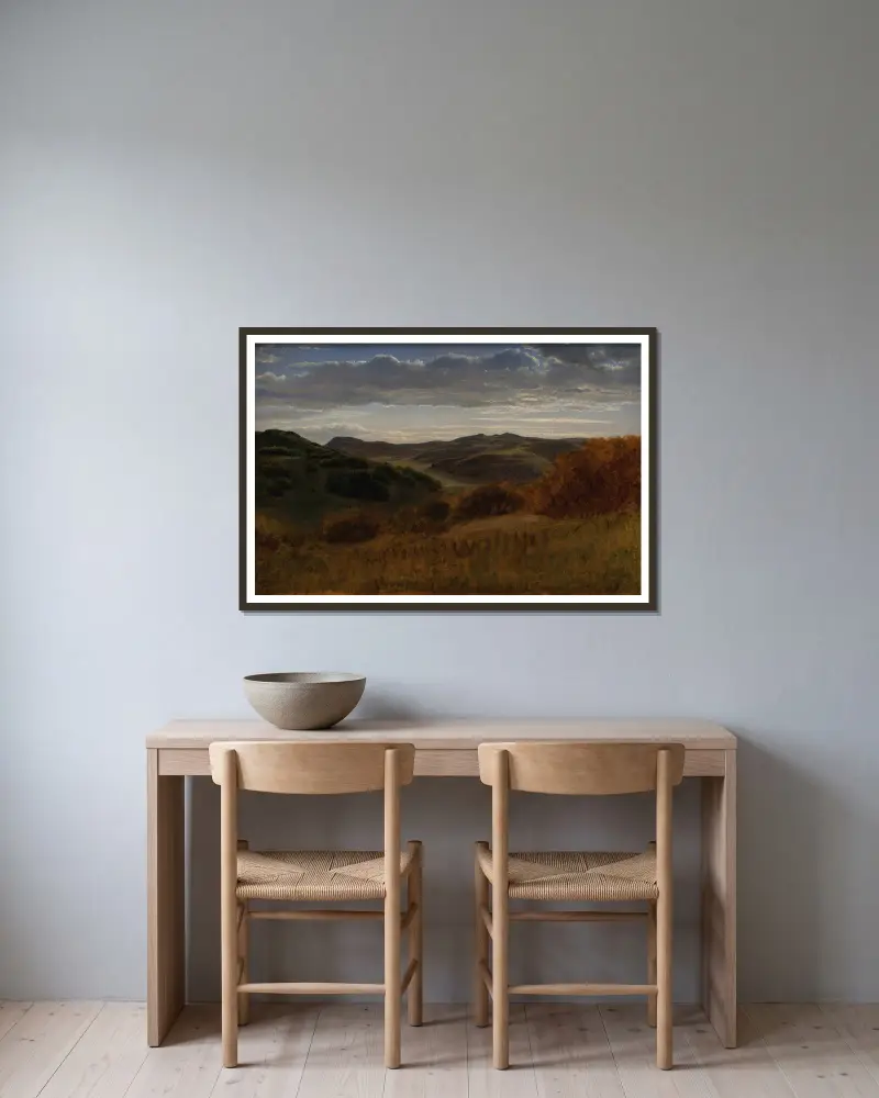 Hügel hinter Møns Klint von P. C. Skovgaard gerahmt an einer Wand