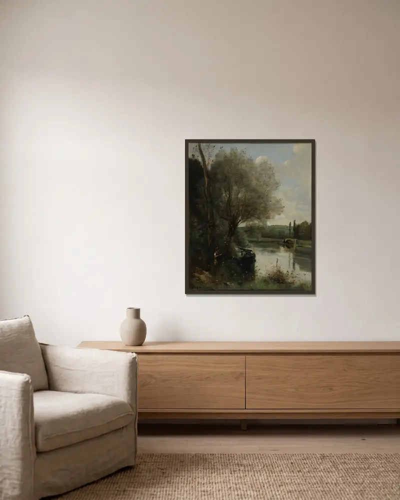 La liseuse sur la rive boisée av Jean-Baptiste-Camille Corot inramad på en vägg