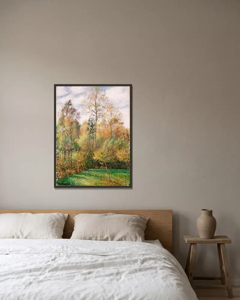 Automne, Peupliers, Eragny (Autumn, Poplars, Eragny) av Camille Pissarro inramad på en vägg
