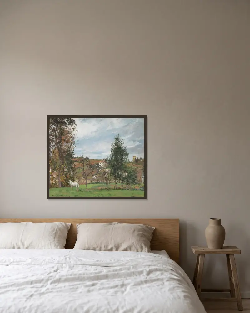 Paysage Avec Cheval Blanc Dans Un Pré, L’hermitage, Pontoise av Camille Pissarro inramad på en vägg