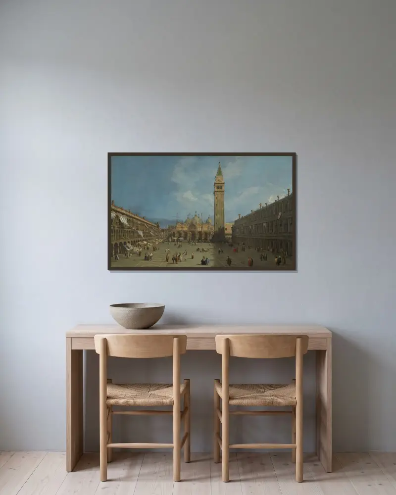 Piazza San Marco von Canaletto gerahmt an einer Wand