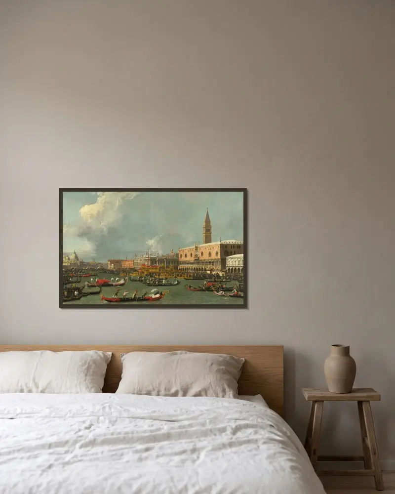 Venice, the Return of the Bucintoro on Ascension Day av Canaletto inramad på en vägg