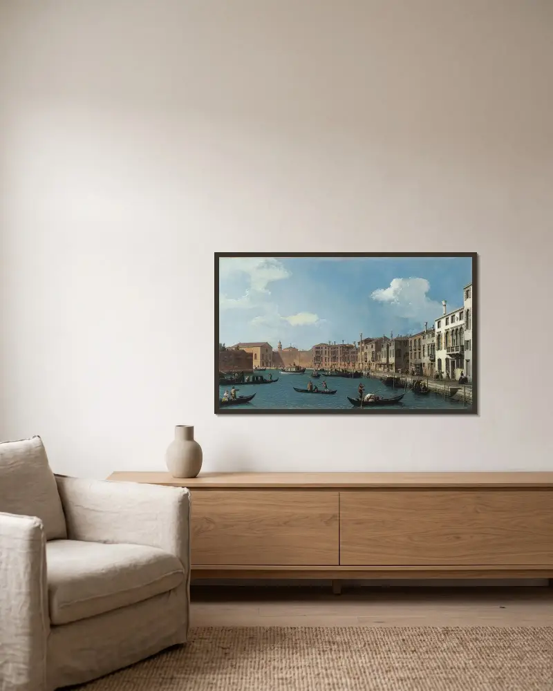 Vue du canal de Santa Chiara, à Venise av Canaletto inramad på en vägg