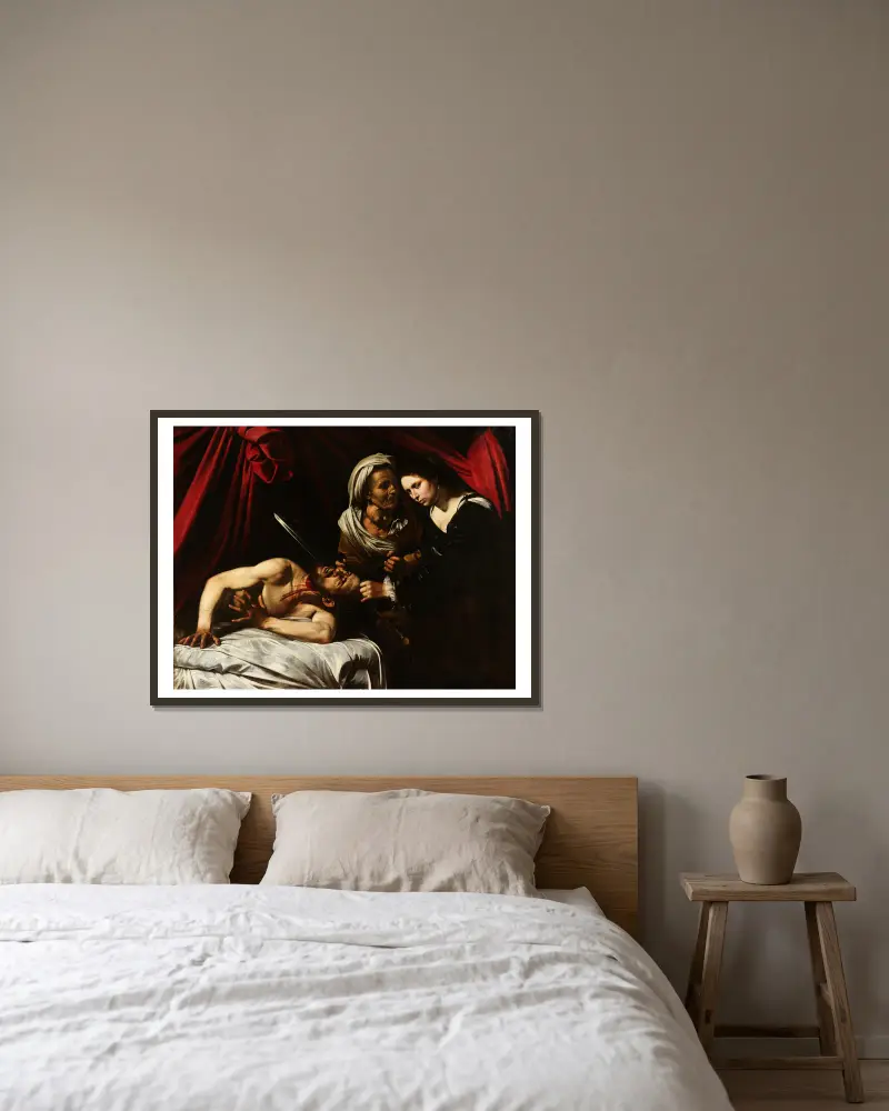 Judita stíná Holoferna, 1598, Caravaggio v rámu na stěně