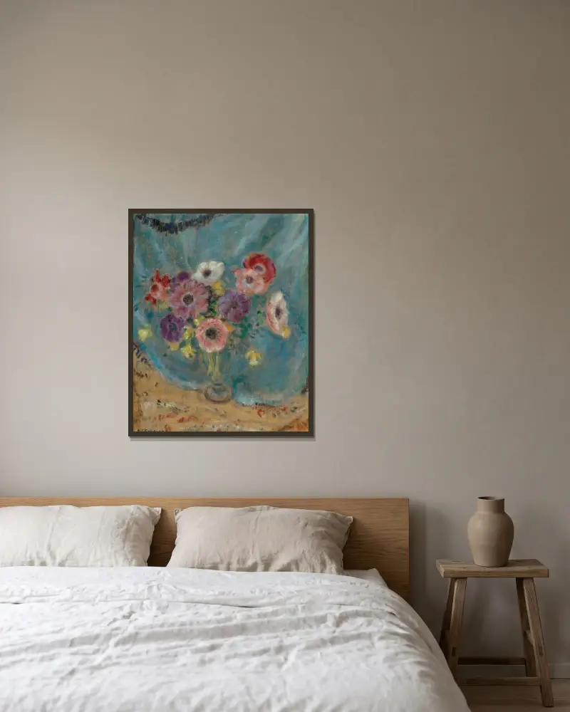 Blomsterstilleben av Frederick Carl Frieseke inramad på en vägg