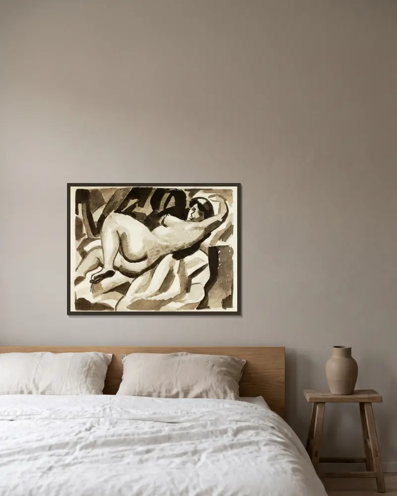 Reclining Female Nude II av Carl Newman inramad på en vägg