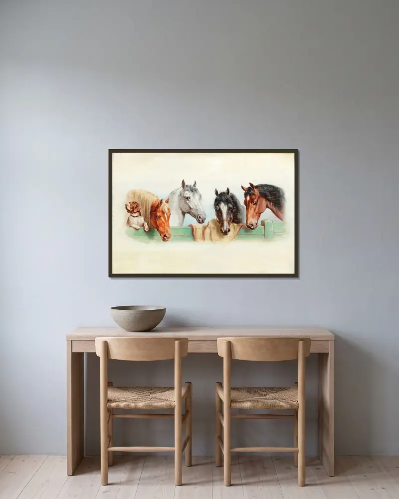 En hund och fyra hästar av Carl Reichert inramad på en vägg