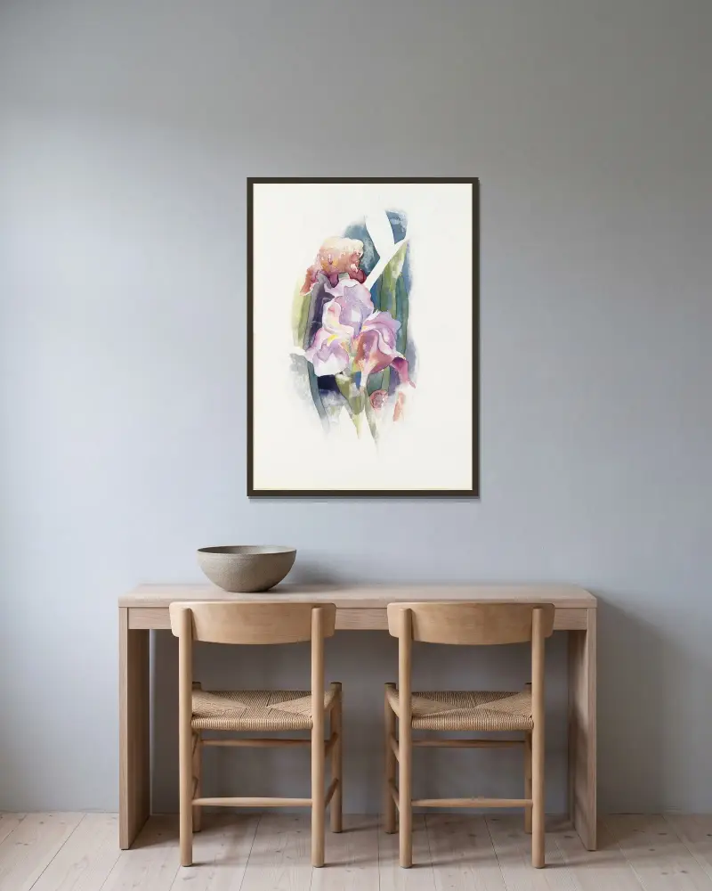 Purpurfärgad iris av Charles Demuth inramad på en vägg