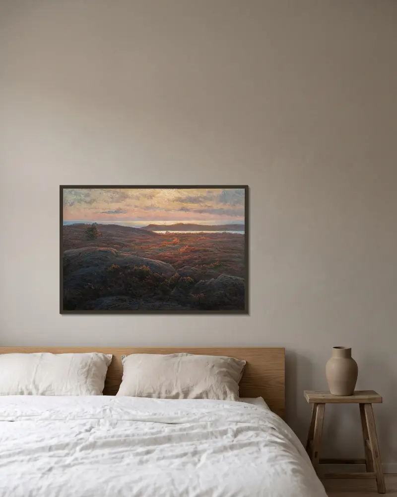 Sunlight av Charlotte Wahlström inramad på en vägg