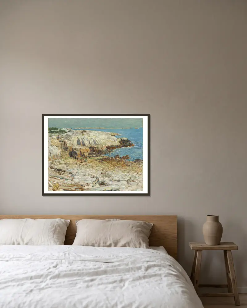 A North East Headland av Childe Hassam inramad på en vägg