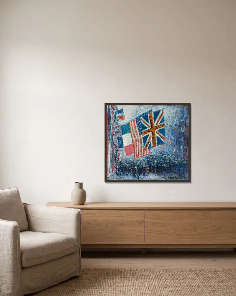 Den stora paraden av Childe Hassam inramad på en vägg
