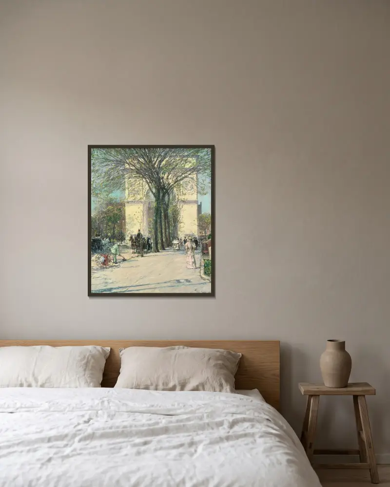 Washington Arch im Frühling von Childe Hassam gerahmt an einer Wand