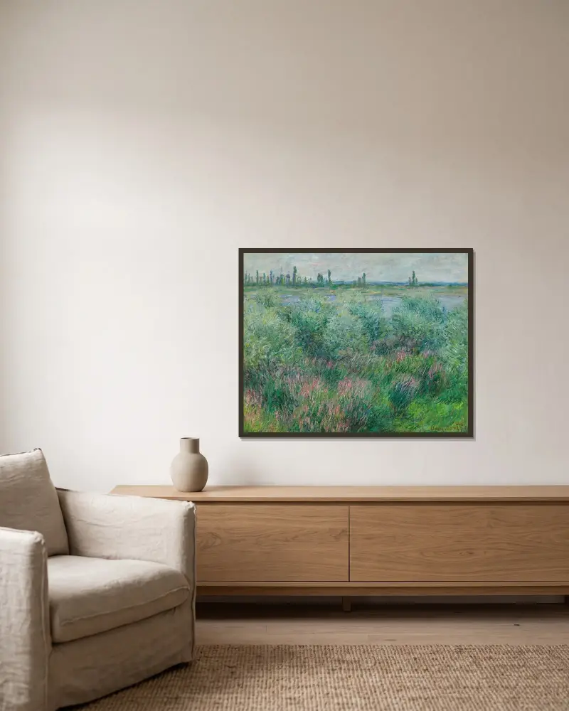 Berges De La Seine Près De Vétheuil av Claude Monet inramad på en vägg