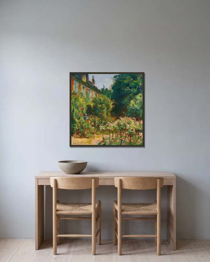 La maison de l’artiste à Giverny av Claude Monet inramad på en vägg