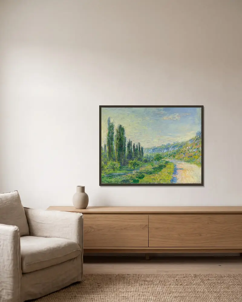 La Route De Vétheuil av Claude Monet inramad på en vägg