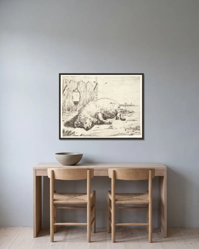 Liegende Sau von Marcus de Bye gerahmt an einer Wand
