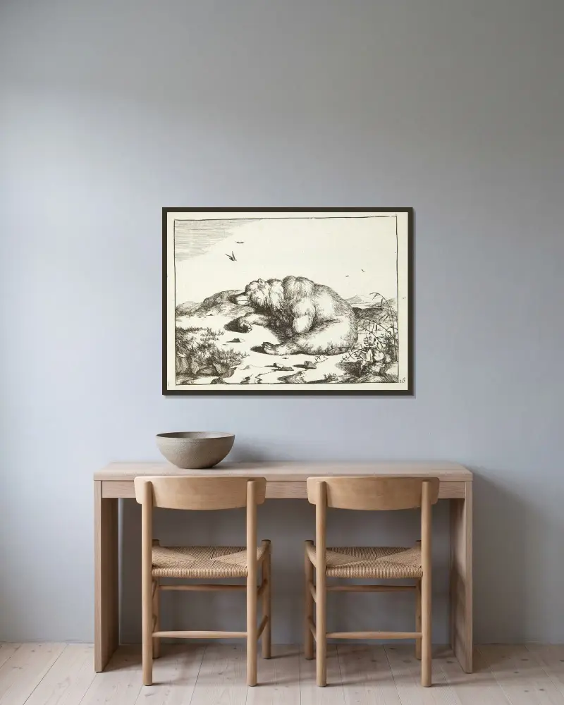Schlafender Bär von Marcus de Bye gerahmt an einer Wand