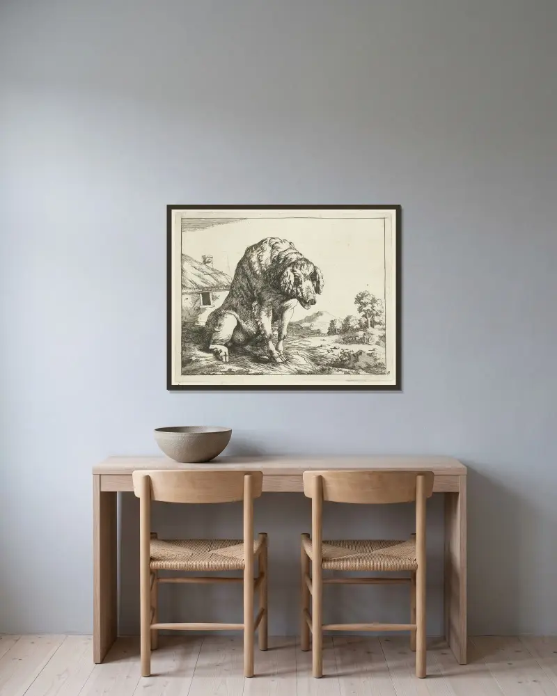 Sau auf den Hinterbeinen sitzend von Marcus de Bye gerahmt an einer Wand