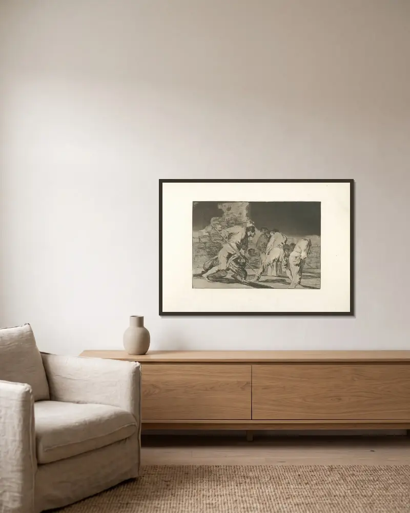 Wütende Torheit von Francisco de Goya gerahmt an einer Wand