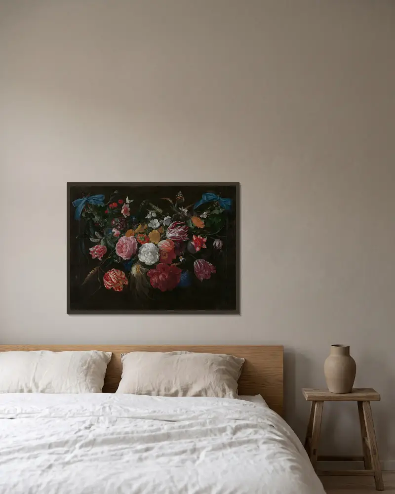 Blumen und Insekten von Jan Davidsz de Heem gerahmt an einer Wand