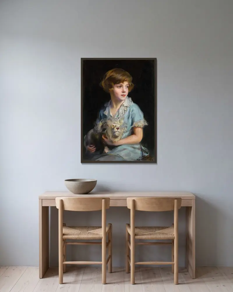 Porträt eines Kindes mit einem Steiff-Löwen von Philip Alexius de László gerahmt an einer Wand