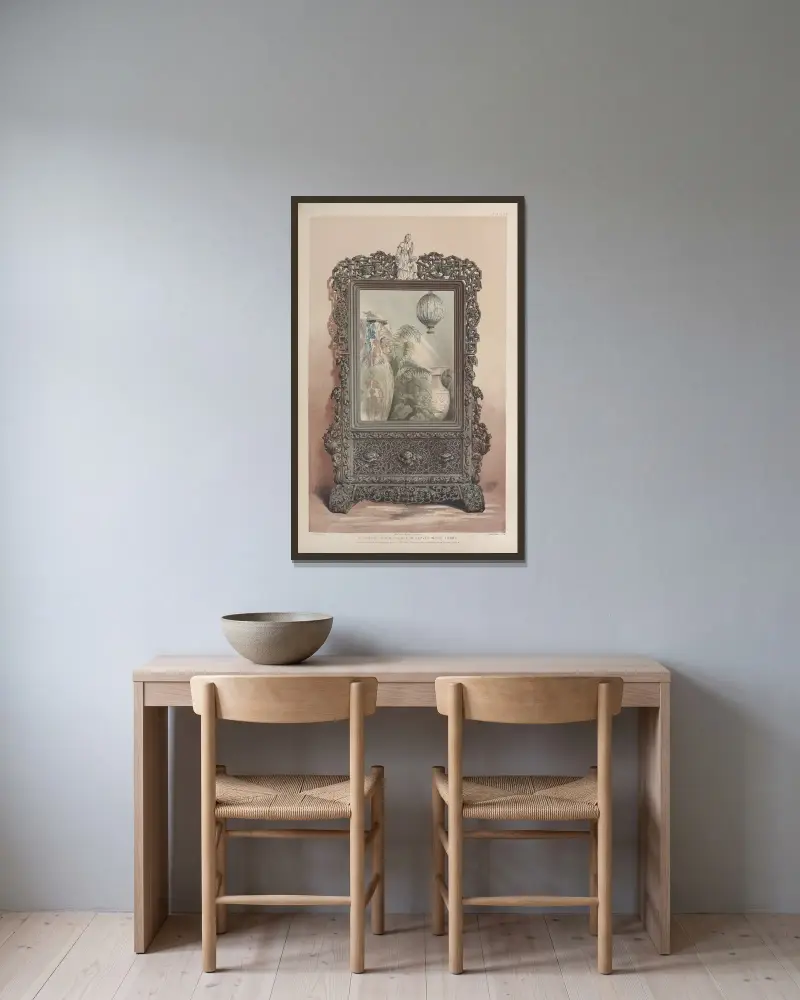 Ein chinesischer Spiegel in geschnitztem Holzrahmen von Matthew Digby Wyatt gerahmt an einer Wand
