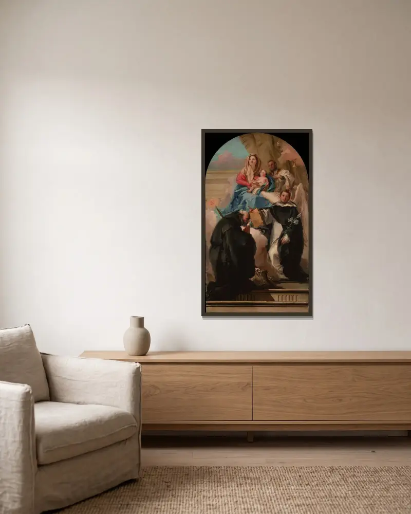 Madonna med barnet och tre helgon av Giovanni Domenico Tiepolo inramad på en vägg