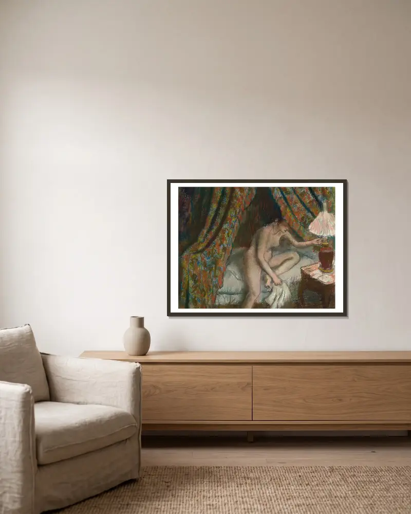 Odcházení, Edgar Degas v rámu na stěně
