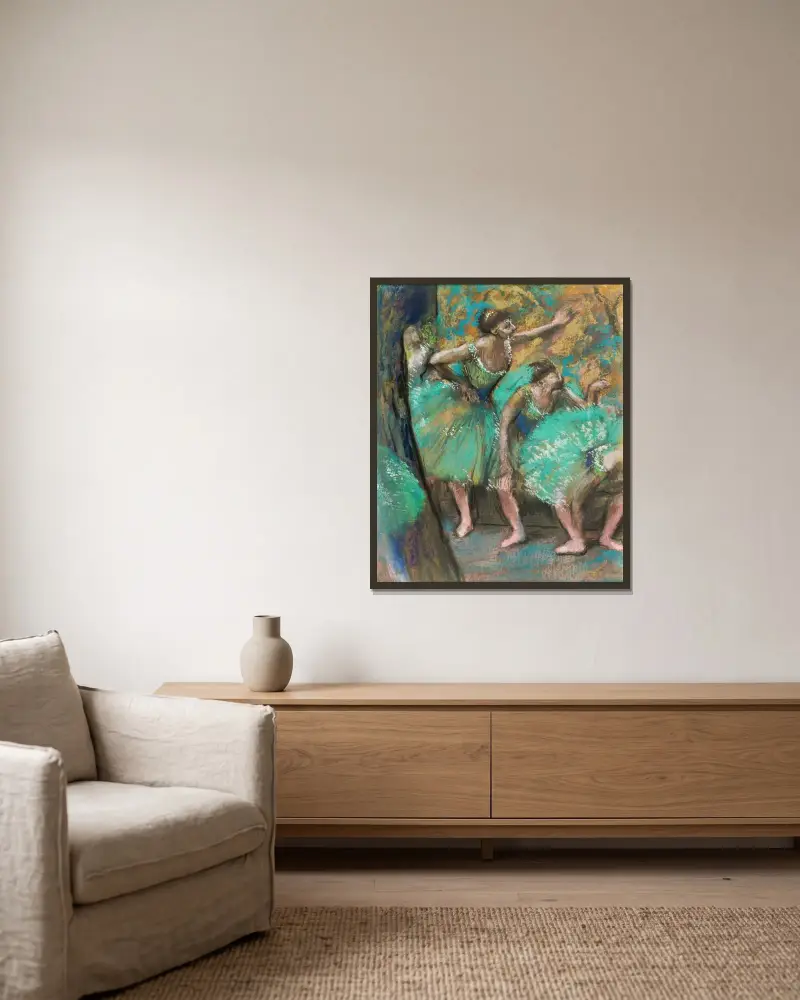 Die Tänzerinnen von Edgar Degas gerahmt an einer Wand