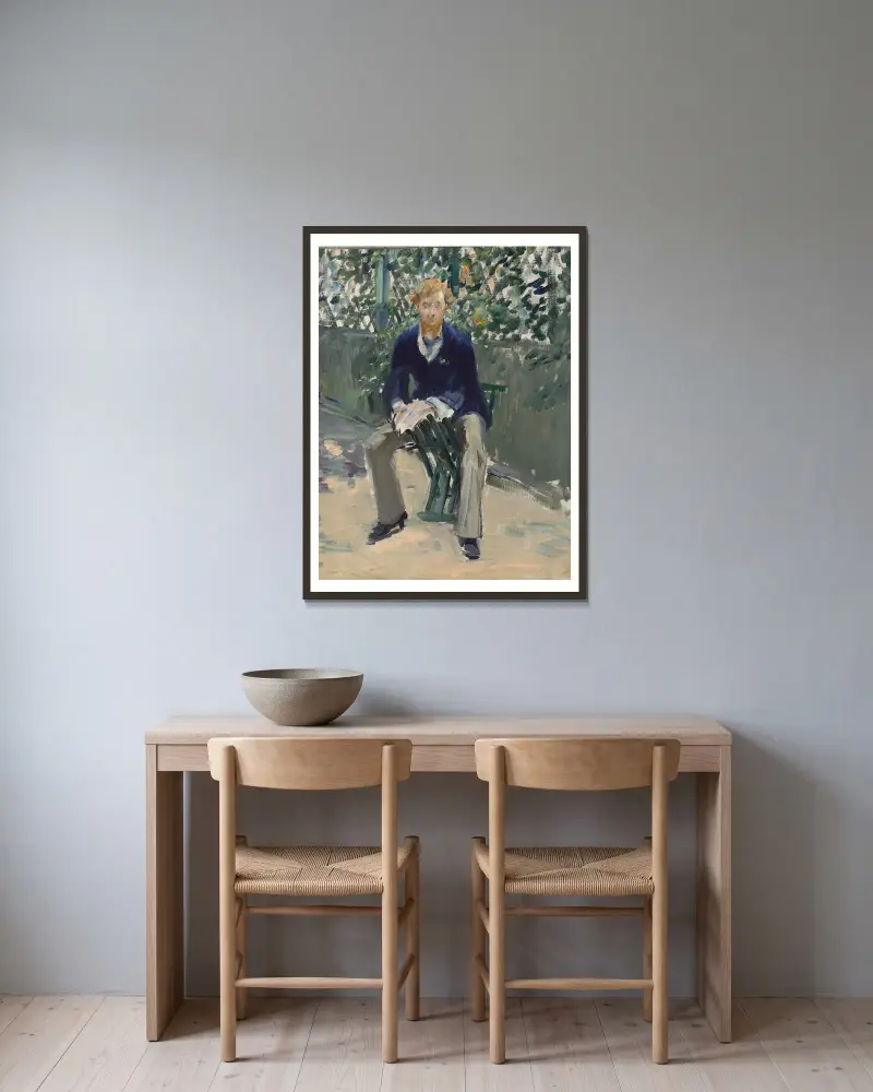 George Moore in the Artist’s Garden av Édouard Manet inramad på en vägg