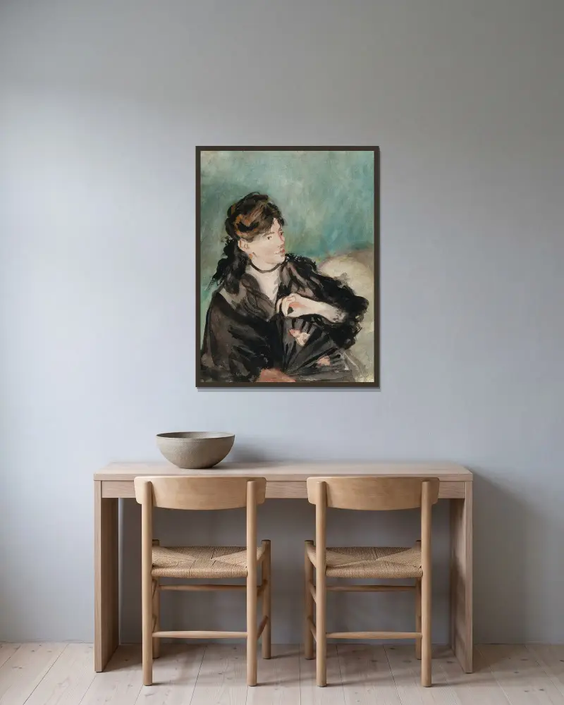 Portrait of Berthe Morisot with a Fan av Édouard Manet inramad på en vägg