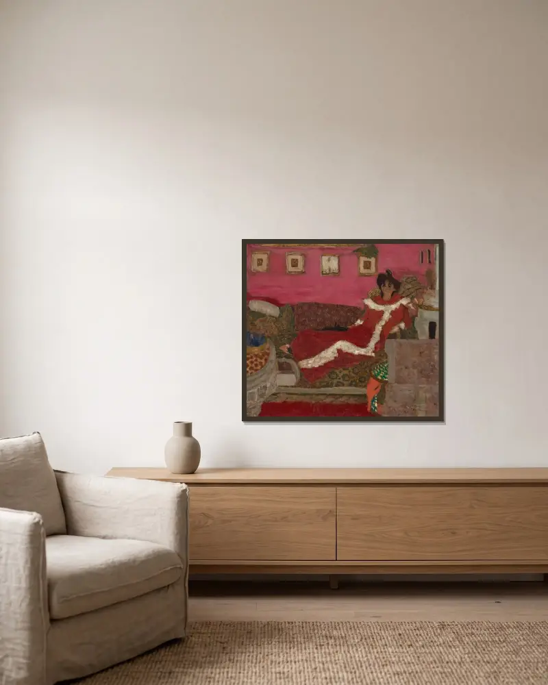 Portrait de Madame Delierre, dit Symphonie en rouge av Édouard Vuillard inramad på en vägg