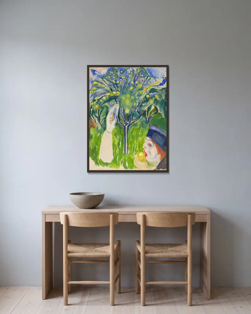 Zwei Frauen im Garten von Edvard Munch gerahmt an einer Wand