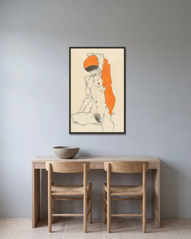Standing Nude with Orange Drapery av Egon Schiele inramad på en vägg