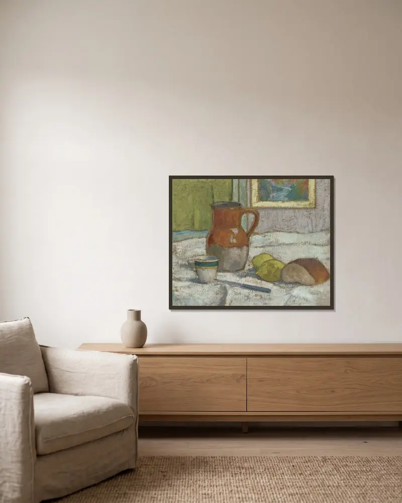 Stilleben med kanna och kopp av Emile Bernard inramad på en vägg
