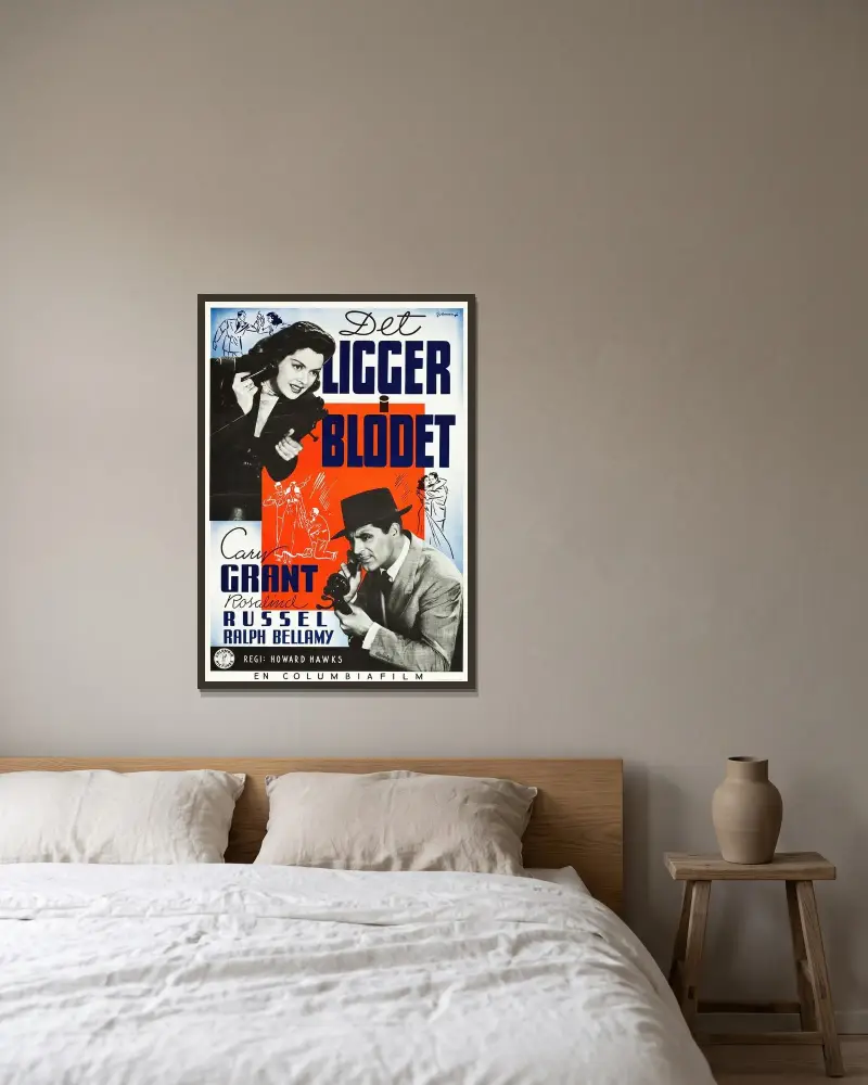 His Girl Friday av Eric Rohman inramad på en vägg