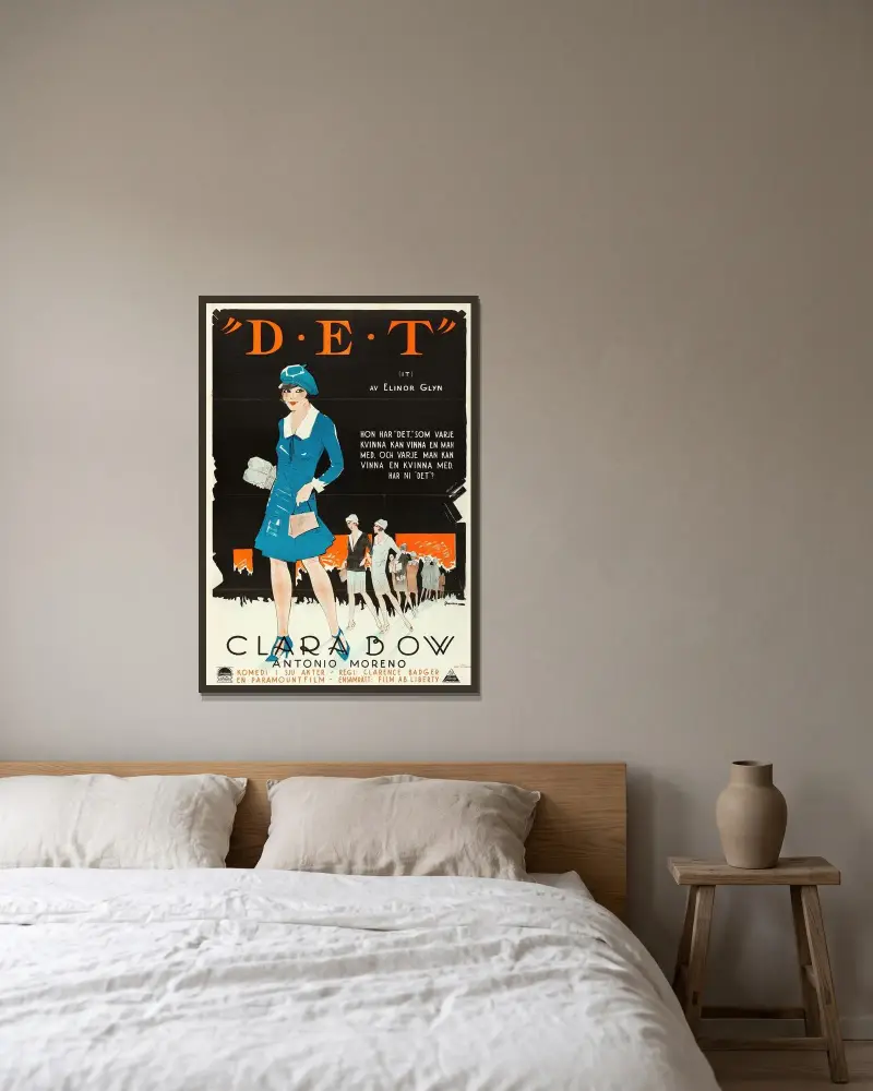 It von Eric Rohman gerahmt an einer Wand