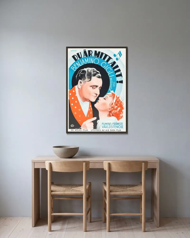 Thou Art My Joy av Eric Rohman inramad på en vägg