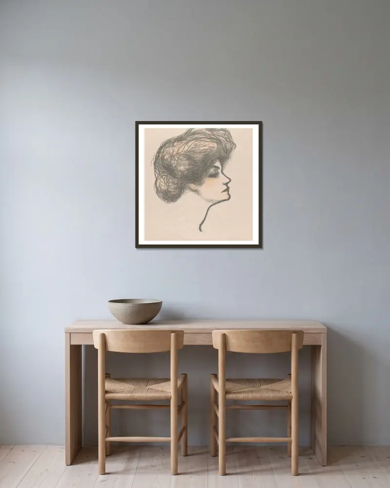 Profile of a Woman av Ernest Haskell inramad på en vägg