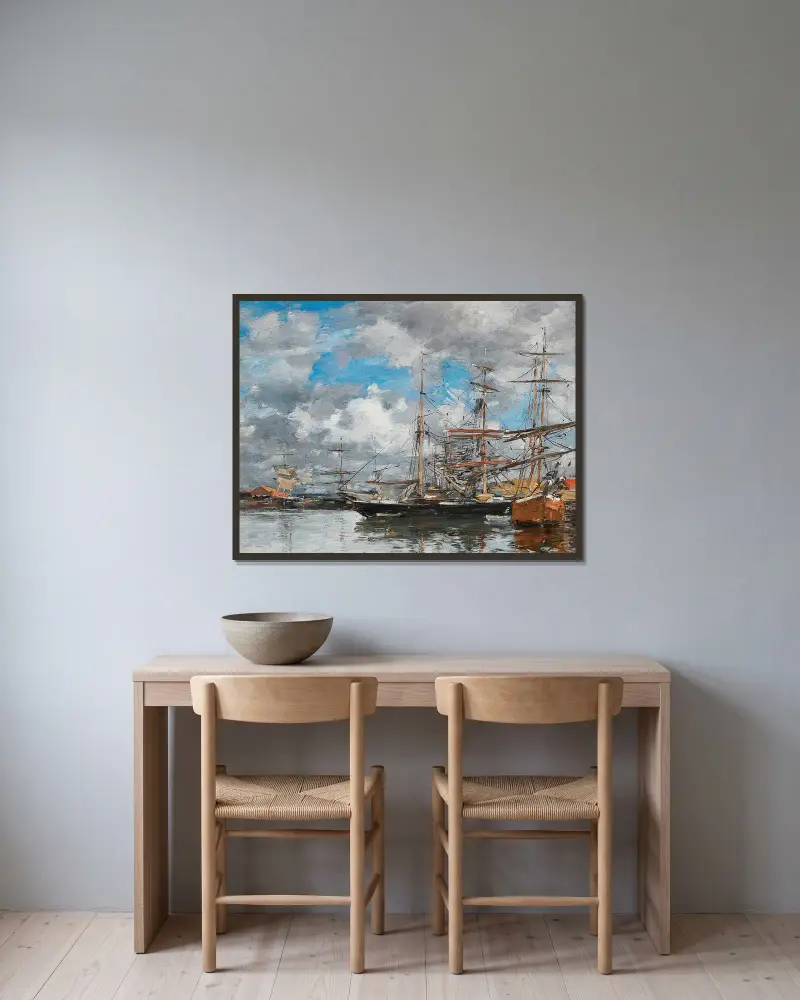 Le bassin de Deauville av Eugène Boudin inramad på en vägg
