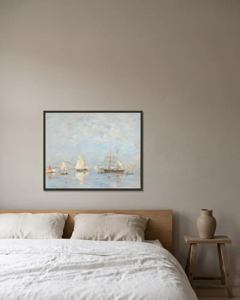 Ausfahrt der Boote in Saint-Vaast-la-Hougue von Eugène Boudin gerahmt an einer Wand