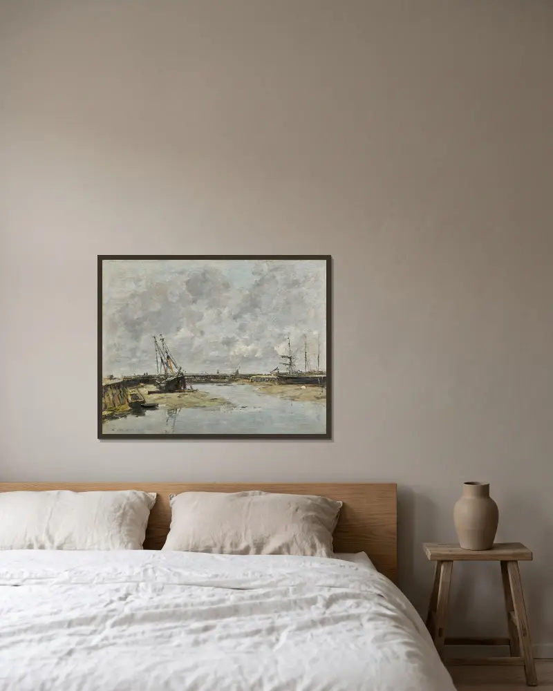 Trouville, pirerna, lågvatten av Eugène Boudin inramad på en vägg