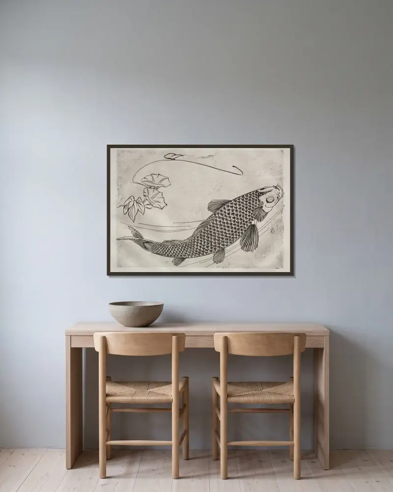 Middagsservis (Rousseauservisen); Stor fisk i japansk stil (nr 19) av Félix Bracquemond inramad på en vägg