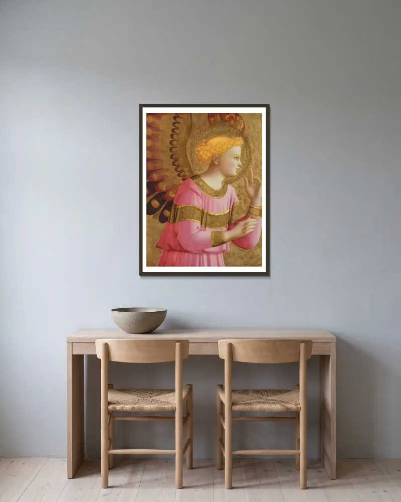 Annunciatory Angel av Fra Angelico inramad på en vägg