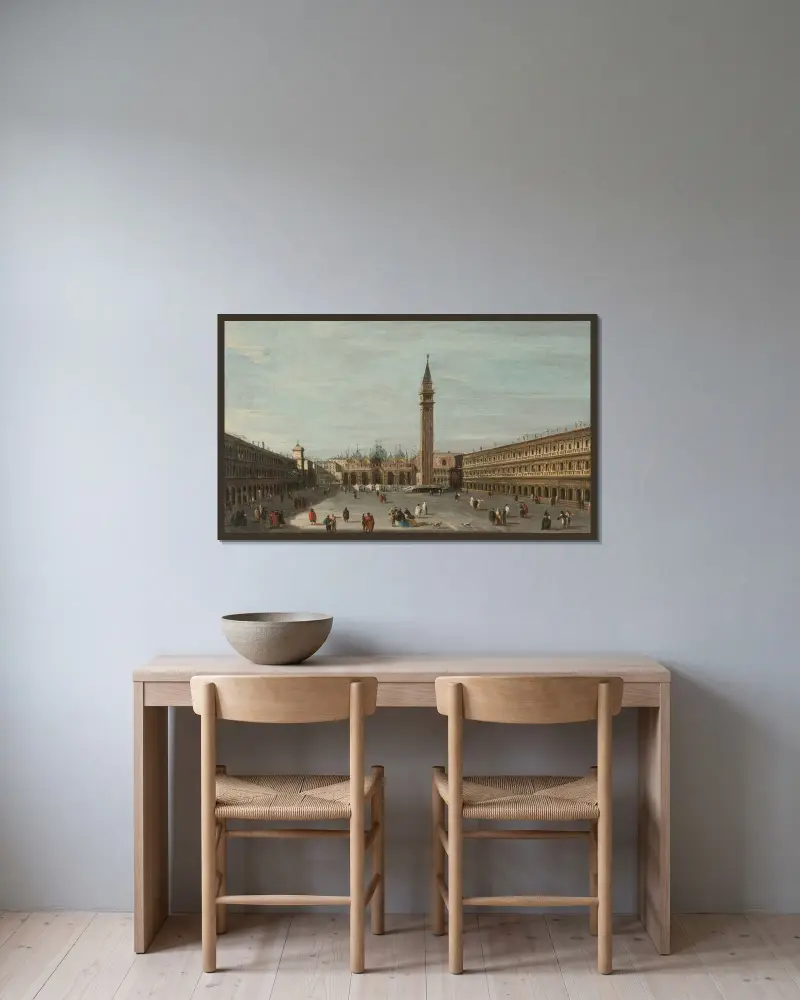 Piazzan i Venedig, vy mot öster av Francesco Guardi inramad på en vägg