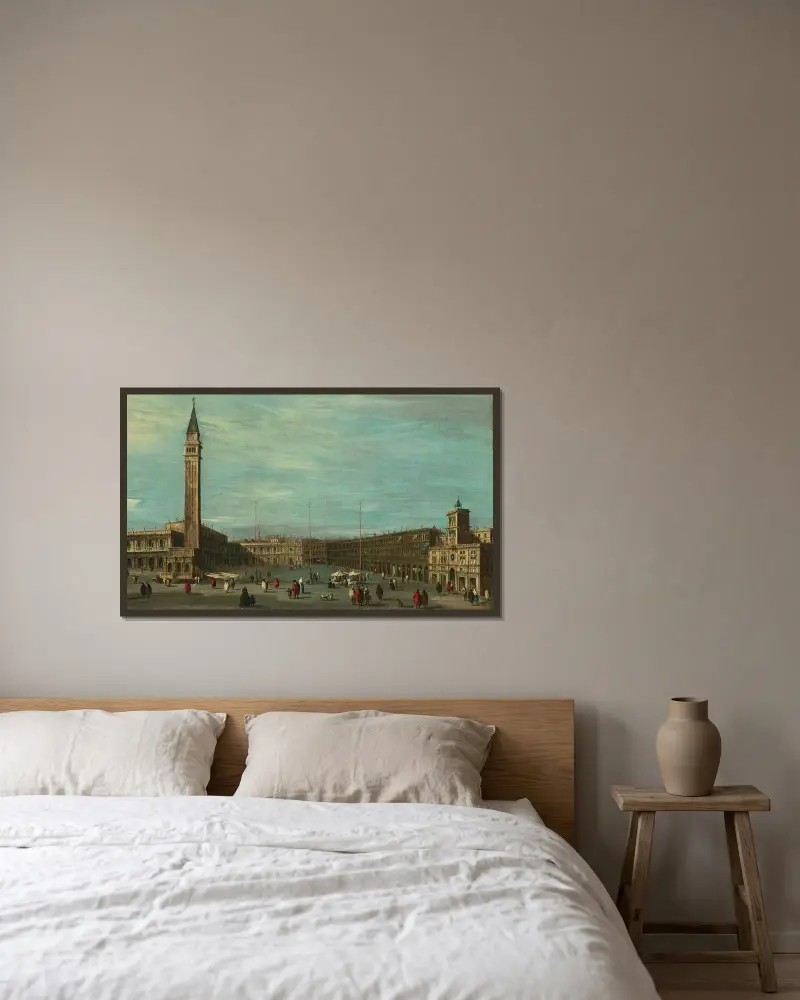 Piazza San Marco i Venedig, mot väster av Francesco Guardi inramad på en vägg