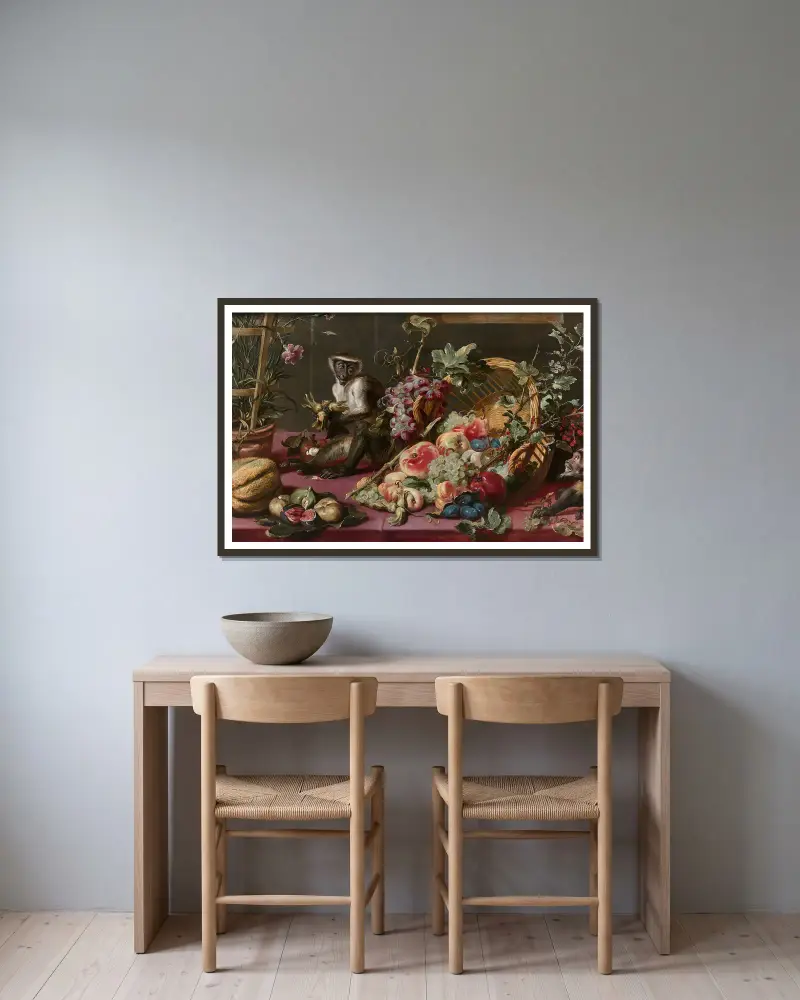 Singes près d’une corbeille de fruits av Frans Snyders inramad på en vägg
