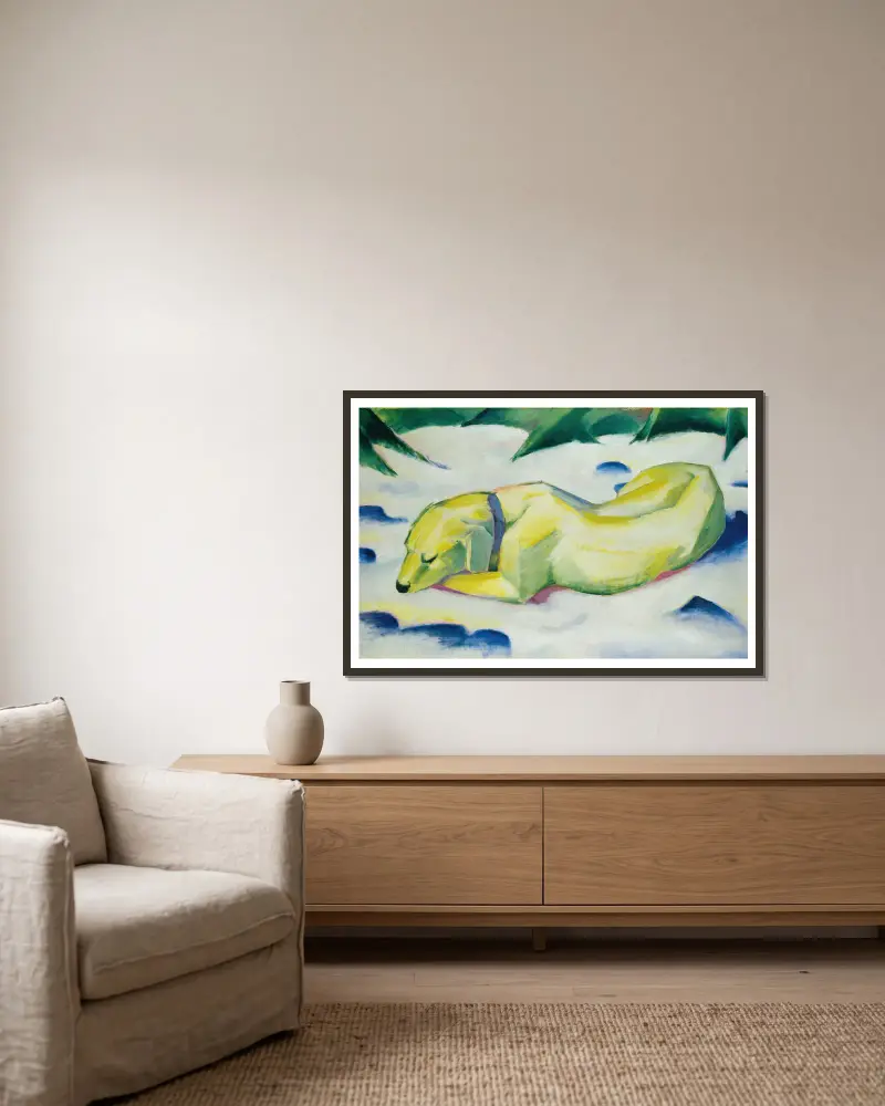 Pies leżący na śniegu, Franz Marc w ramie na ścianie